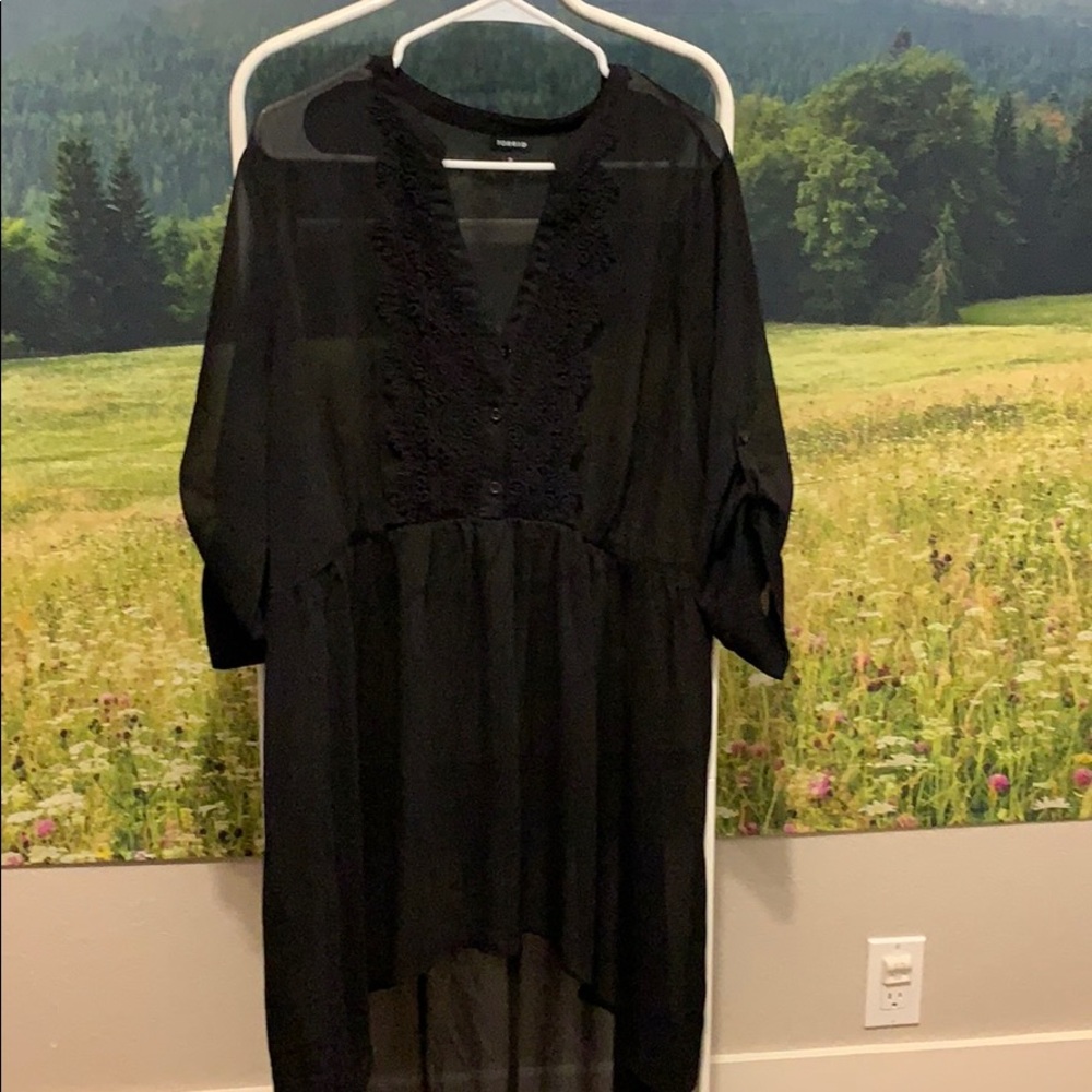 Torrid lace sheer tunic top